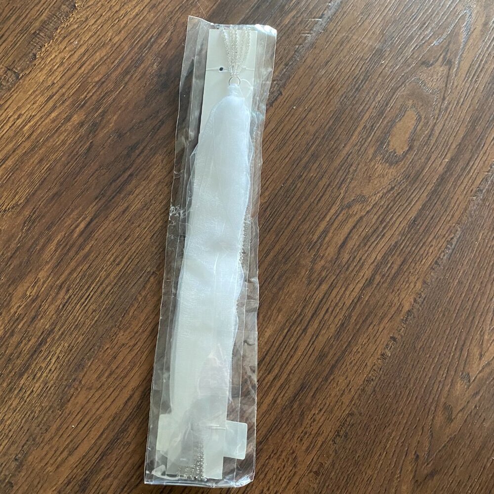 Lulus Bridal Rhinestone Belt NWT - Picture 3 of 6